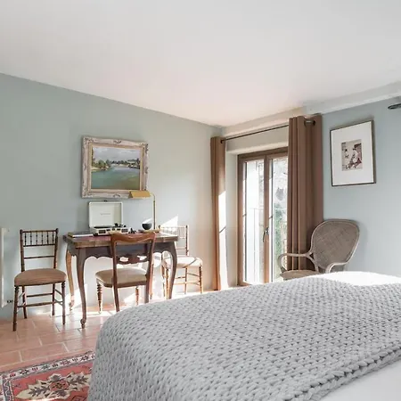 18th Century House In Quiet Hamlet With Pool House Holiday home Gordes
