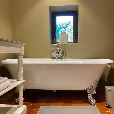 18th Century House In Quiet Hamlet With Pool House Holiday home Gordes