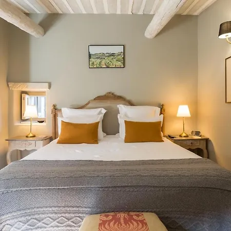 18th Century House In Quiet Hamlet With Pool House *